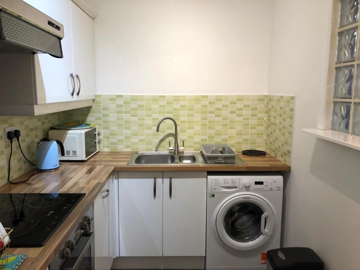 Stylish Apartment With Secure Parking Close To City تشيستر المظهر الخارجي الصورة