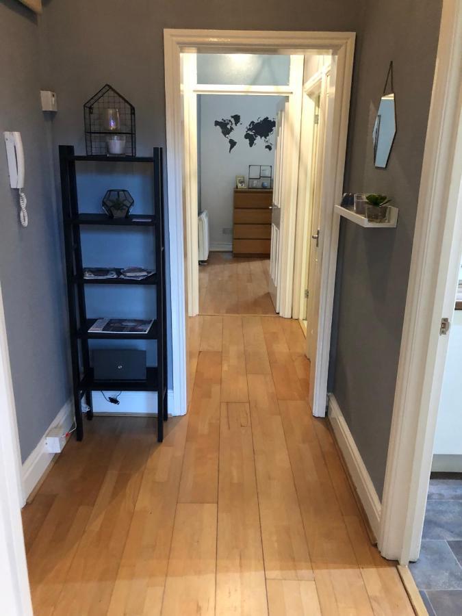 Stylish Apartment With Secure Parking Close To City تشيستر المظهر الخارجي الصورة